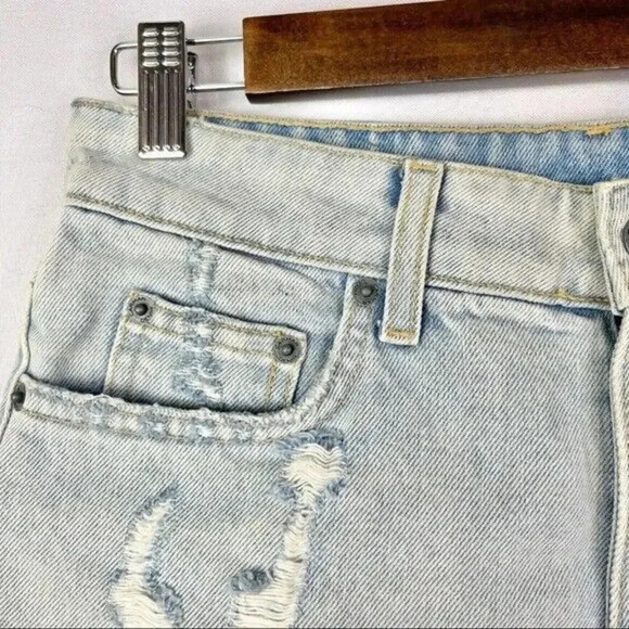 Carmar Blue Distressed Knee Length Shorts 26 - Picture 4 of 4